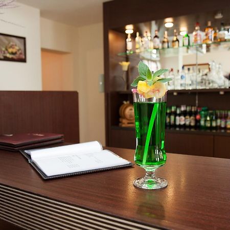 Hotel Zacisze Ulan Exterior foto